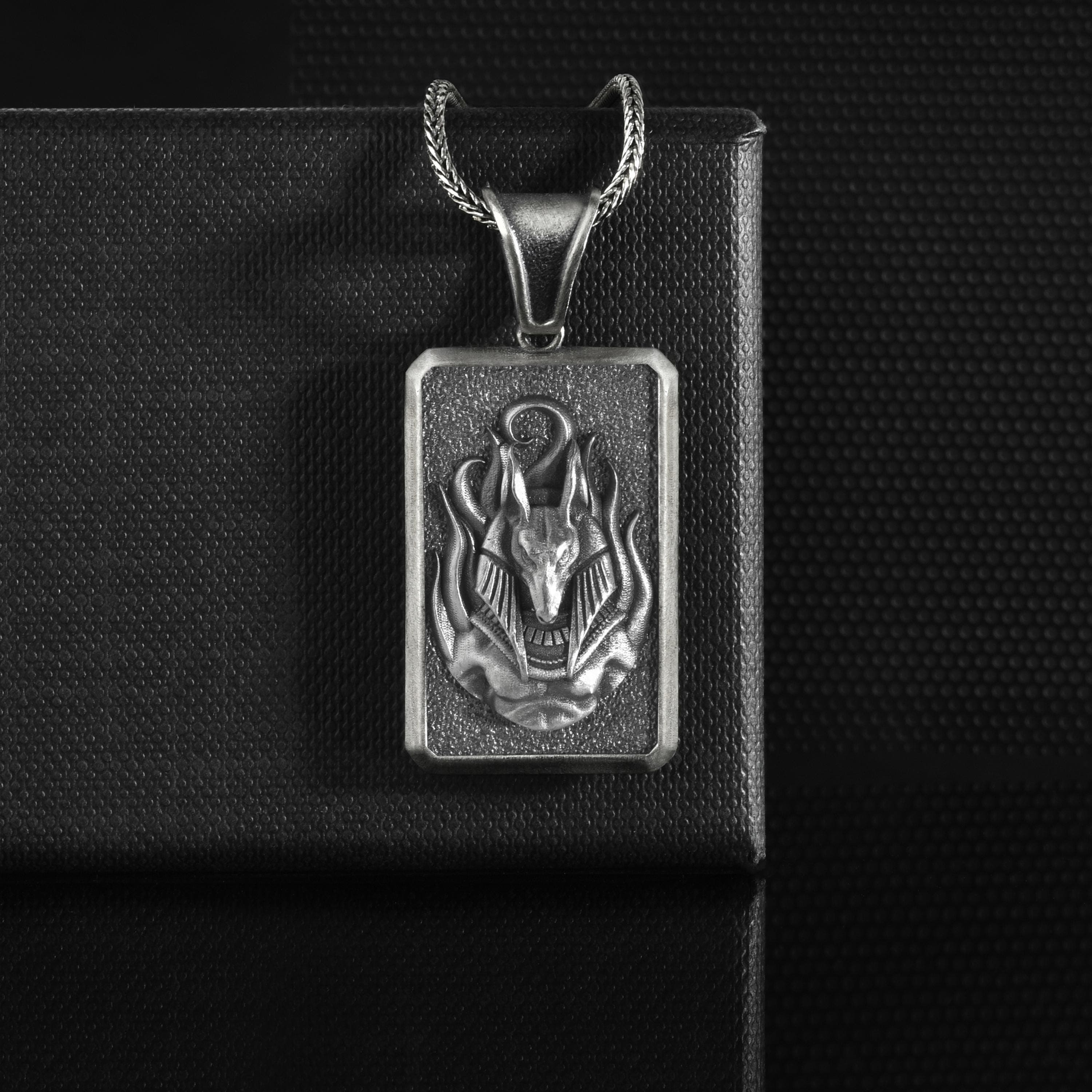 The Rollerstone Modern Egyptian God Anubis Bust Medallion Silver Men Neckalce, Anubis in Flames Pendant for Boyfriend, Personalized Mythology Jewelry Gift jewellery