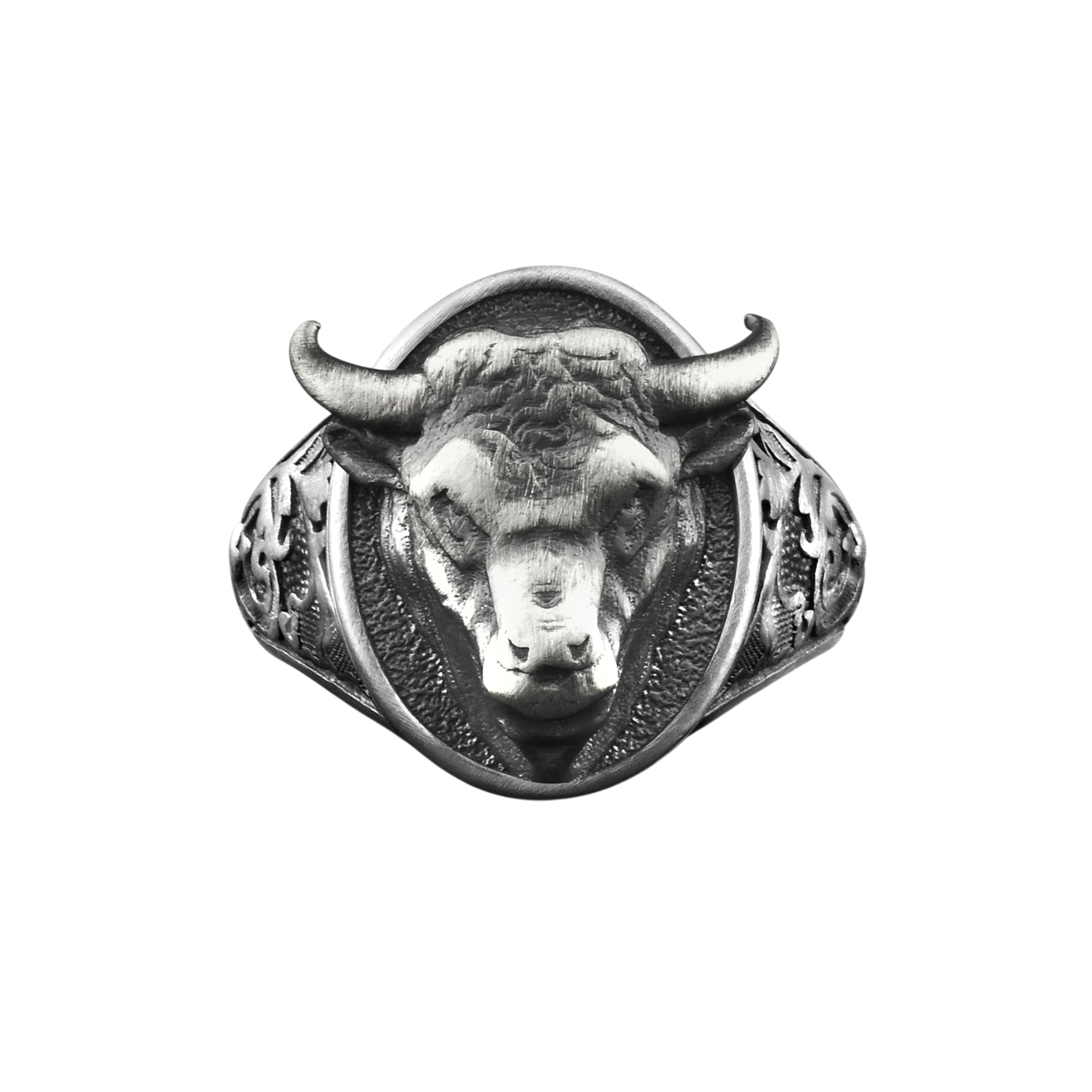 The Rollerstone Bull Head Engraved Oval Men Silver Ring, Dainty Animal Bull Ring for Boyfriend in Sterling Silver, Taurus Zodiac Sign Jewelry, Birthday Gift jewellery